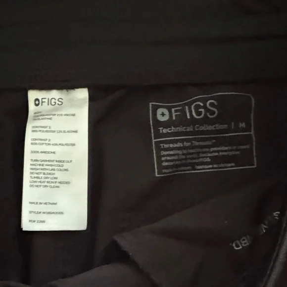 Figs Womens Scrubs Set - Black Size Medium - Joggers and Short Sleeve Top - Picture 7 of 8